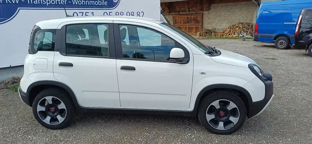 Gebraucht Fiat Panda Cross Cross 69 PS (50 kW) 2023 Weiß Kleinwagen