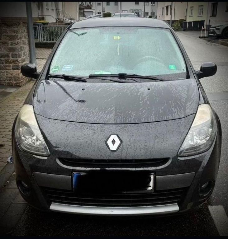 Gebraucht Renault Clio II Dynamique 101 PS (74 kW) 2009 Schwarz Limousine