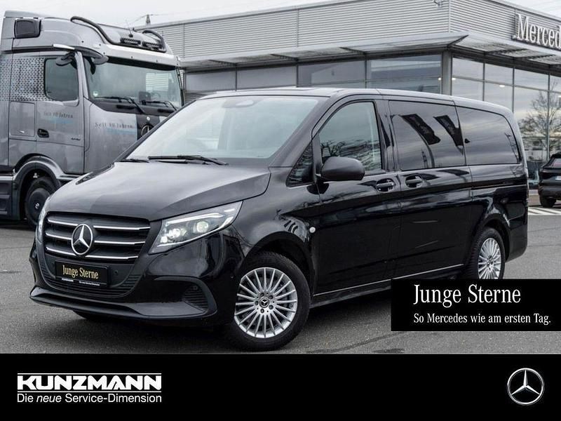 Obsidianschwarz metallic Gebraucht 2025 Mercedes Vito Van | 62.990 € - Bild 1/4