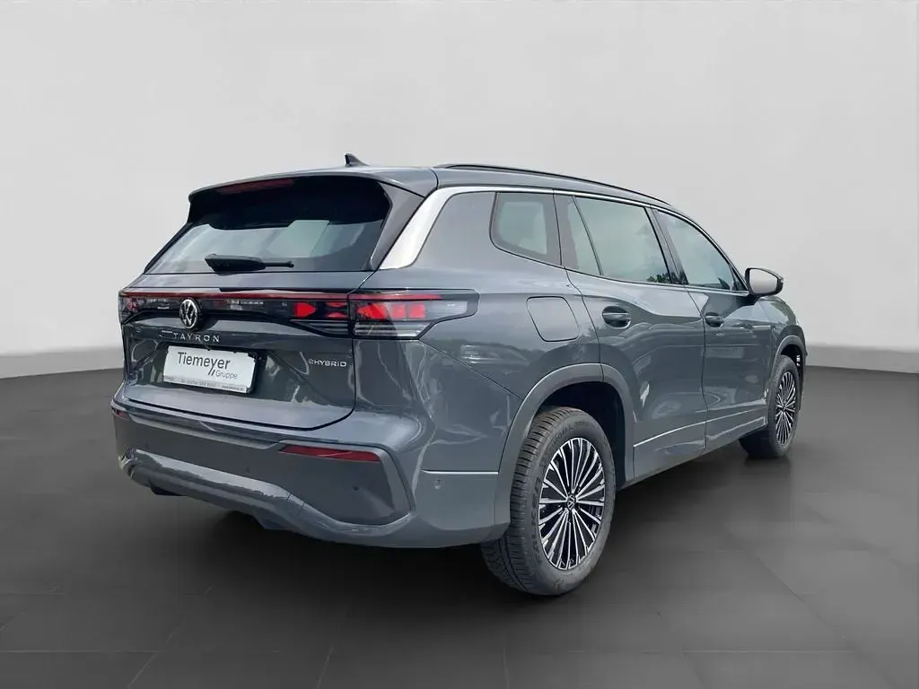Gebraucht VW Tayron Life 204 PS (150 kW) 2025 Grau SUV