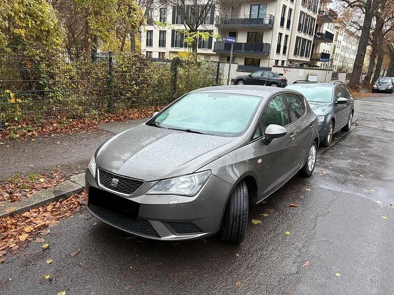 Grau Gebraucht 2014 Seat Ibiza Style Kleinwagen | 4.320 € (Superpreis) - Bild 1/4