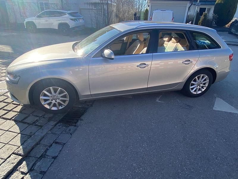 Gebraucht Audi A4 149 PS (109 kW) 2014 Beige Kombi