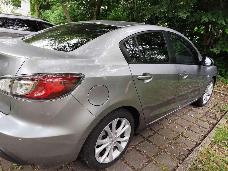 Second-hand Mazda 3 Active Plus 105 CP (77 kW) 2009 Berlinǎ