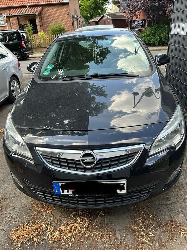 Gebraucht Opel Astra 87 PS (63 kW) 2010 Schwarz Limousine