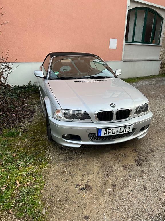 Silber Gebraucht 2002 BMW 318 Cabriolet Sport Line Cabrio | 6.000 € (Guter Preis) - Bild 1/4