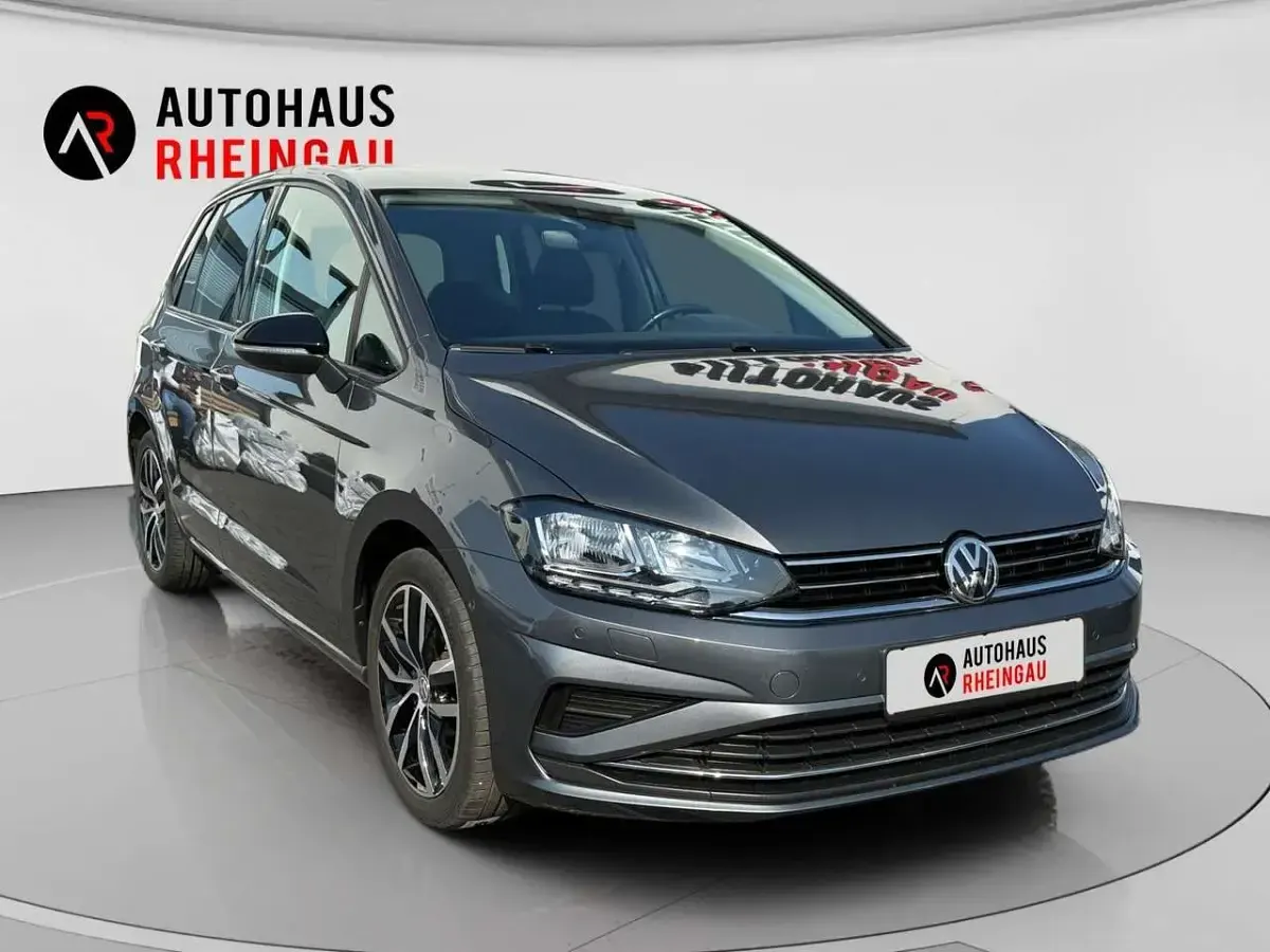 Usata VW Golf 150 CV (110 kW) 2020 Grigio Monovolume