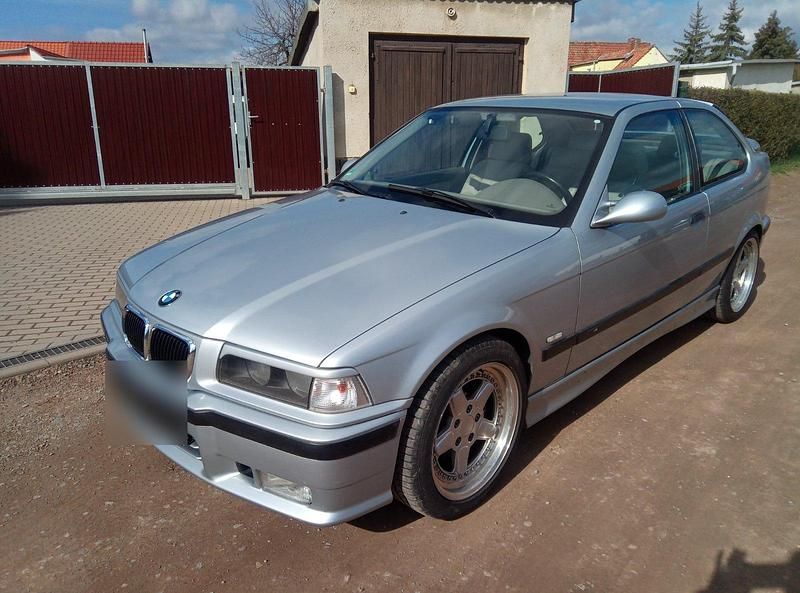 Gebraucht BMW 323 Compact 170 PS (125 kW) 1997 Silber Kleinwagen