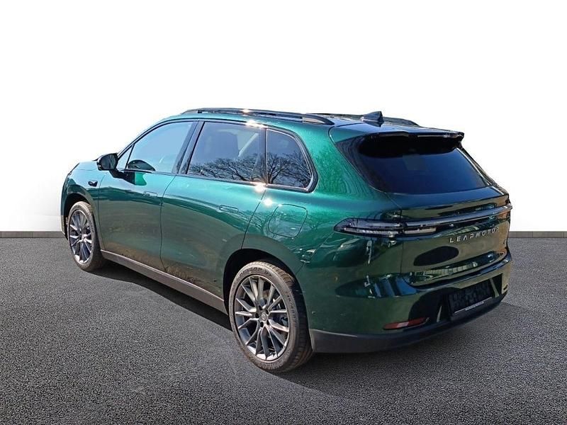 Neu Leapmotor C10 160 kW (218 PS) 2026 Glazed green SUV