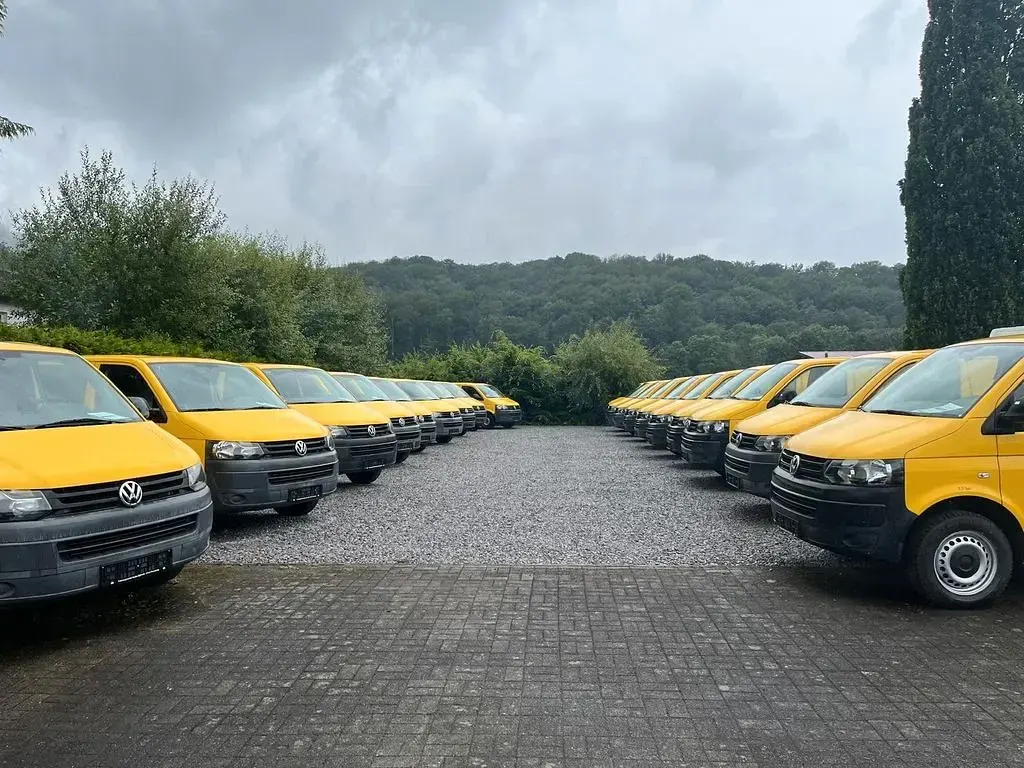 Occasion VW Transporter 84 ch (61 kW) 2011 Jaune Van