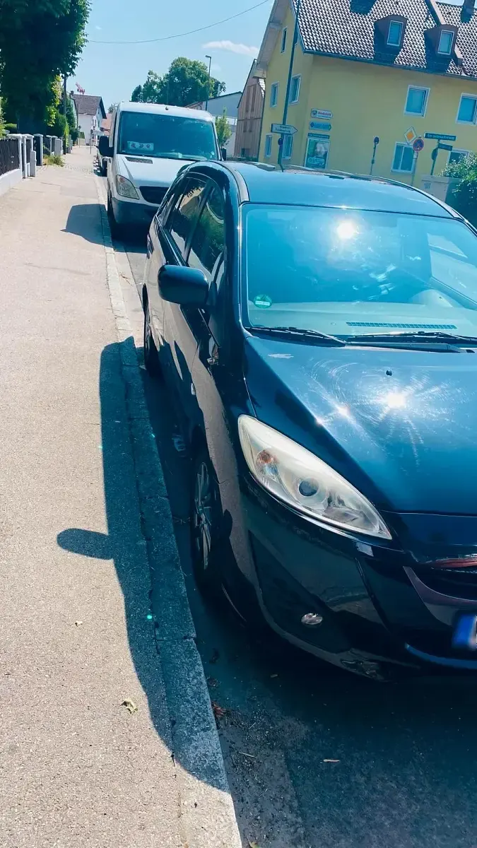 Gebraucht Mazda 5 Edition 116 PS (85 kW) 2012 Schwarz Van / Kleinbus