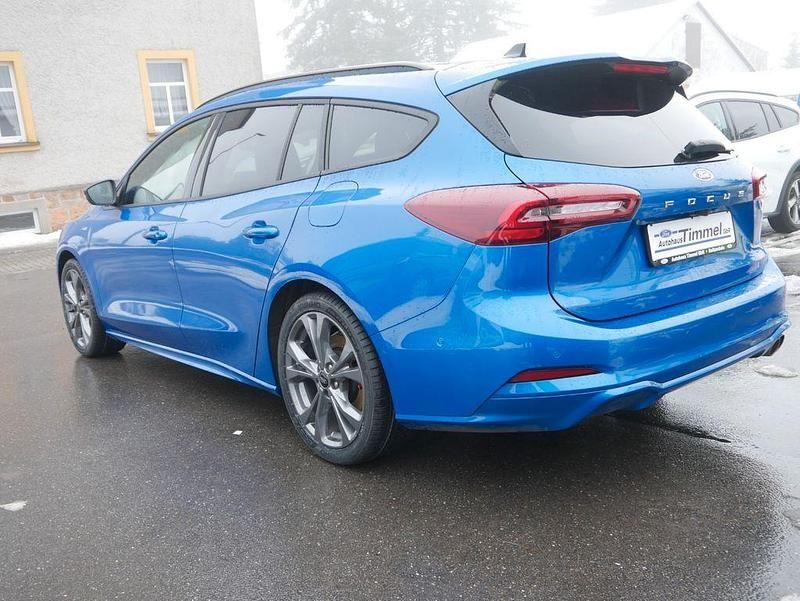 Gebraucht Ford Focus ST-Line X 155 PS (114 kW) 2025 Blau Limousine