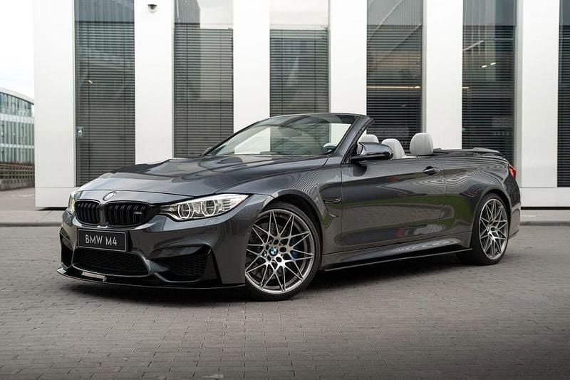 Grau Gebraucht 2016 BMW M4 Cabriolet M Performance Cabrio | 39.000 € - Bild 1/4