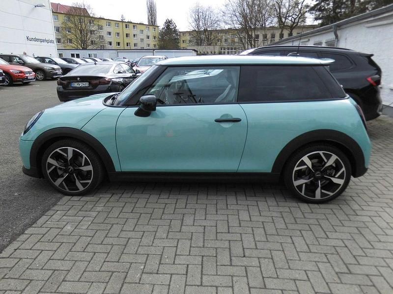 Gebraucht Mini Cooper S Classic 204 PS (150 kW) 2025 Grün Kleinwagen