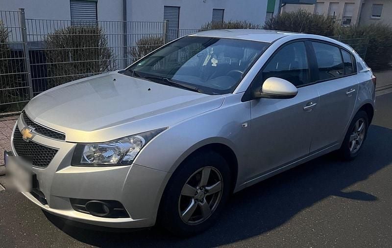 Gebraucht Chevrolet Cruze 124 PS (91 kW) 2012 Silber Kombi
