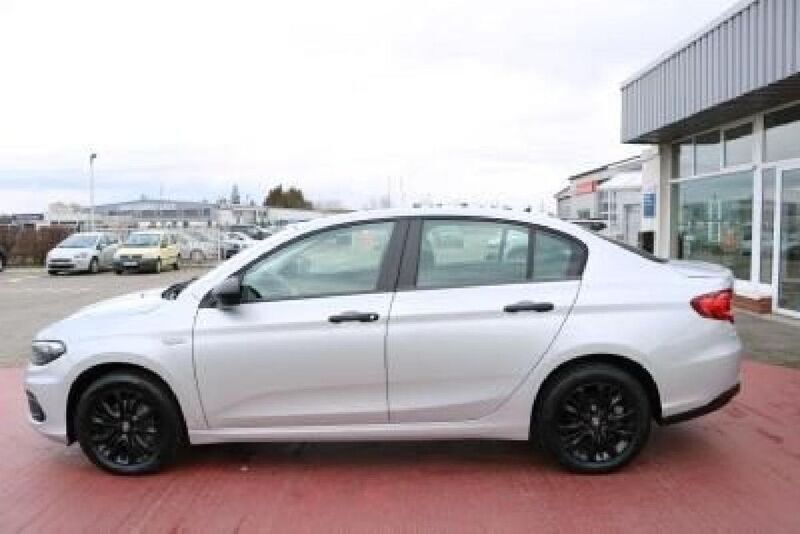 Grau Gebraucht 2020 Fiat Tipo Street Limousine | 10.990 € (Fairer Preis) - Bild 1/4