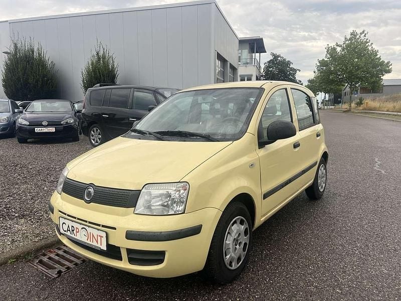 Gelb Gebraucht 2011 Fiat Panda Kleinwagen | 1.990 € (Guter Preis) - Bild 1/4