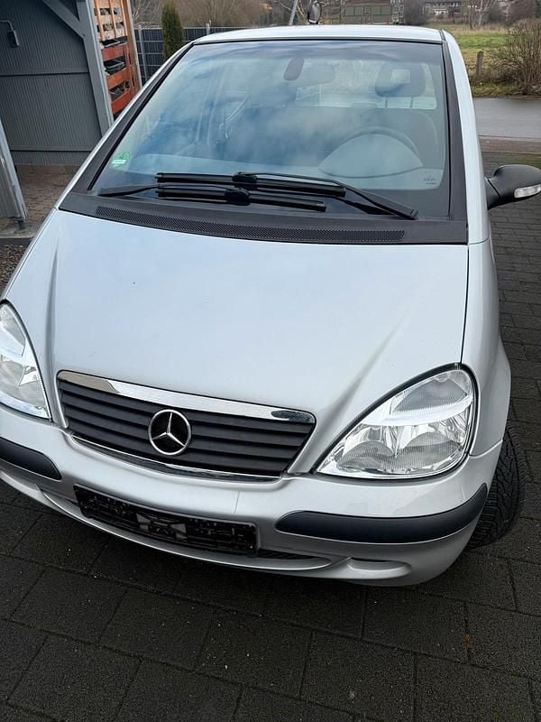 Gebraucht Mercedes A160 102 PS (75 kW) 2003 Silber Kleinwagen