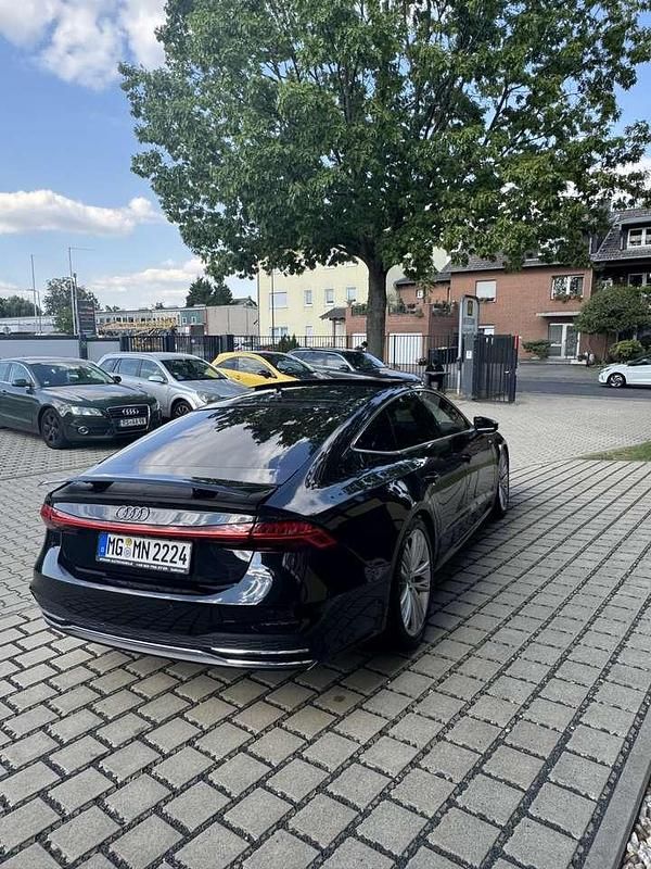 Gebraucht Audi A7 Basis 204 PS (150 kW) 2019 Schwarz Kleinwagen
