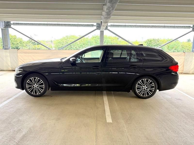 Gebraucht BMW 520 M Sport 190 PS (139 kW) 2020 Schwarz Limousine