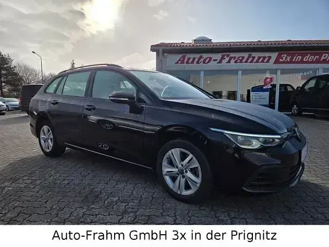 Gebraucht VW Golf VIII Life 160 PS (117 kW) 2023 Andere Kombi