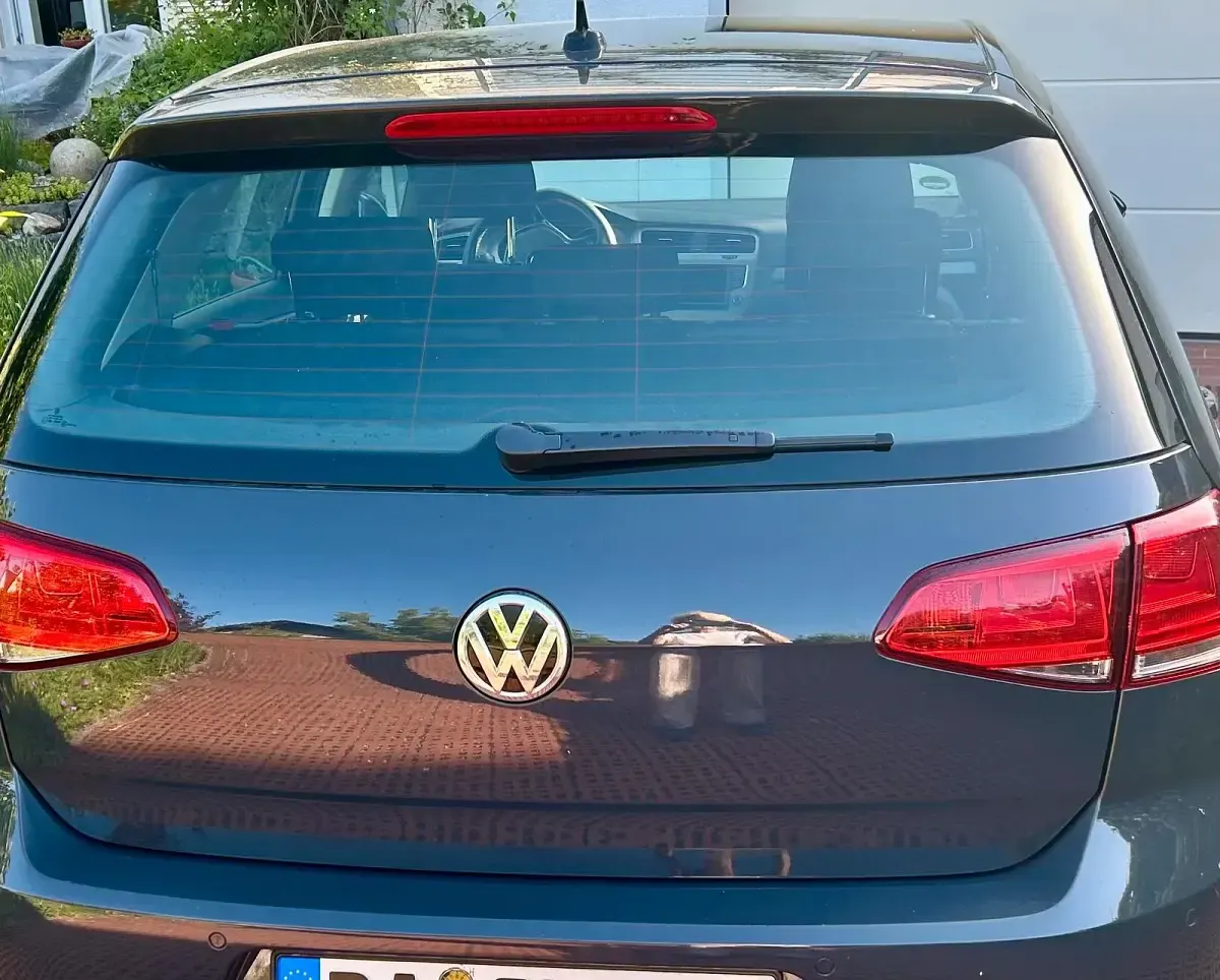 Gebraucht VW Golf VII Trendline 63 PS (46 kW) 2016 Grau Limousine