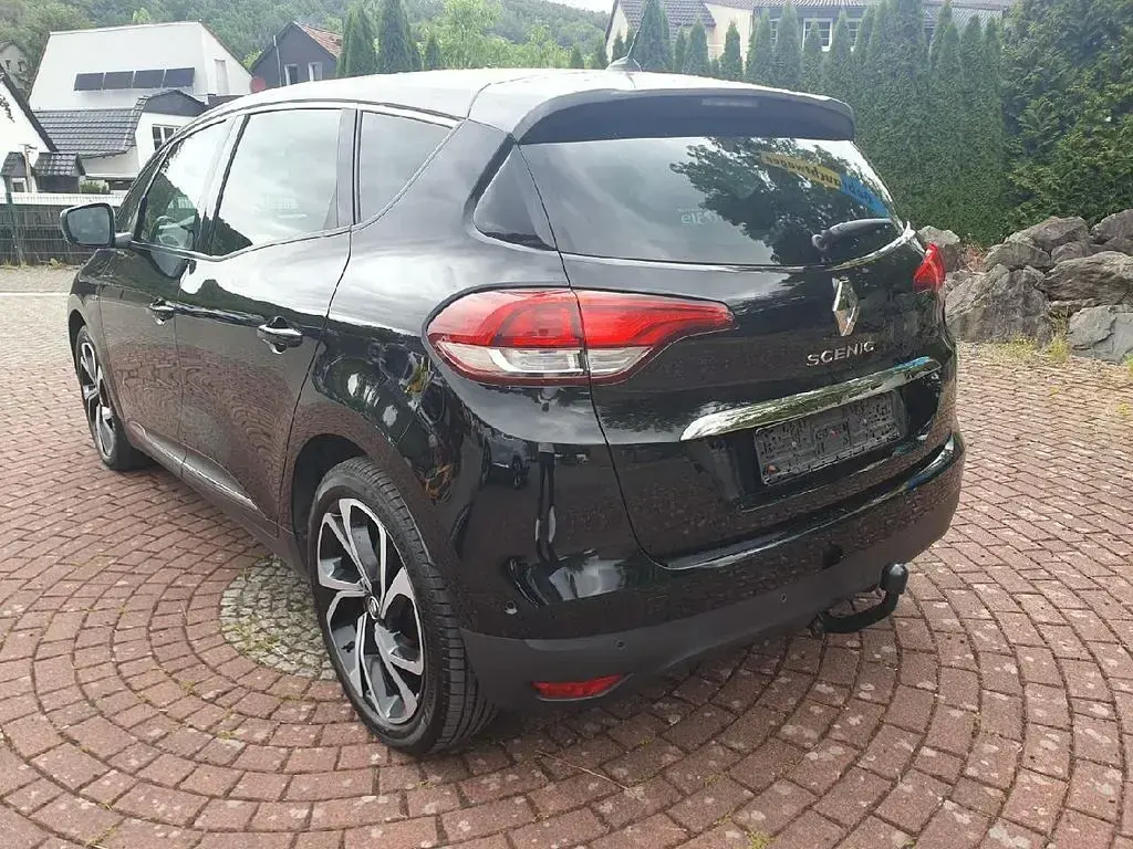 Gebraucht Renault Scénic III Bose Edition 131 PS (96 kW) 2016 Schwarz Van / Kleinbus