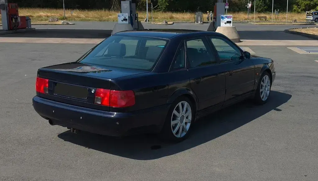 Gebraucht Audi 100 Performance 116 PS (85 kW) 1995 Blau Limousine