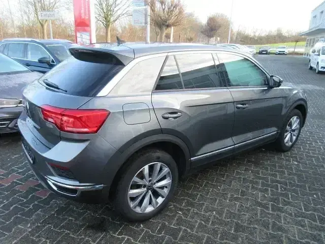 Gebraucht VW T-Roc Style 110 PS (80 kW) 2021 Indiumgrau (metallic) SUV
