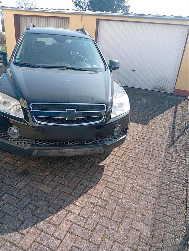 Gebraucht Chevrolet Captiva 127 PS (93 kW) 2008 Schwarz SUV