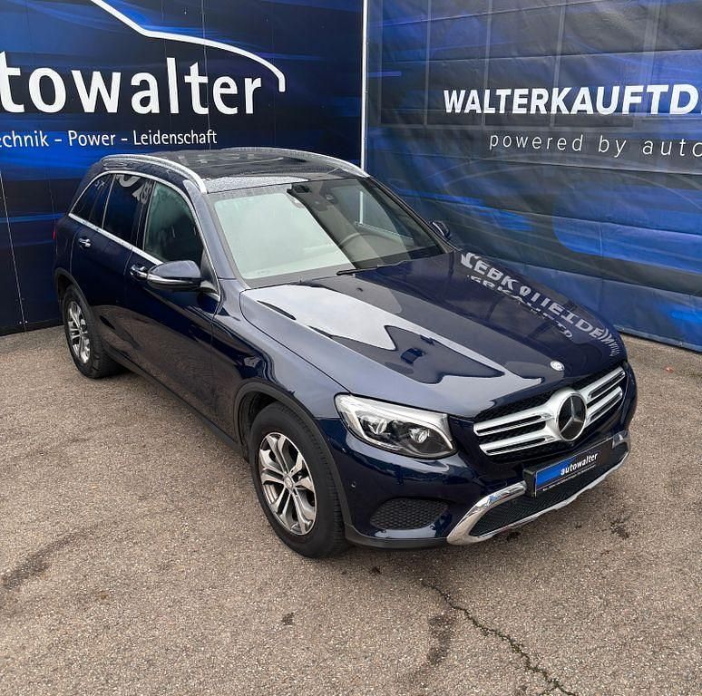 Gebraucht Mercedes GLC220 170 PS (125 kW) 2015 Blau SUV