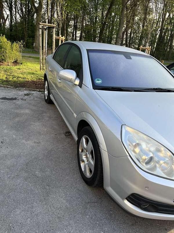 Gebraucht Opel Vectra 155 PS (114 kW) 2006 Grau Limousine
