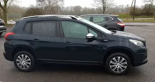 Gebraucht Peugeot 2008 Style 82 PS (60 kW) 2018 Grau SUV