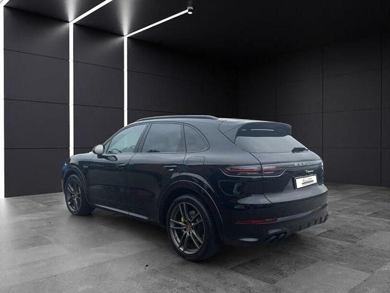 Gebraucht Porsche Cayenne 462 PS (339 kW) 2021 Schwarz SUV
