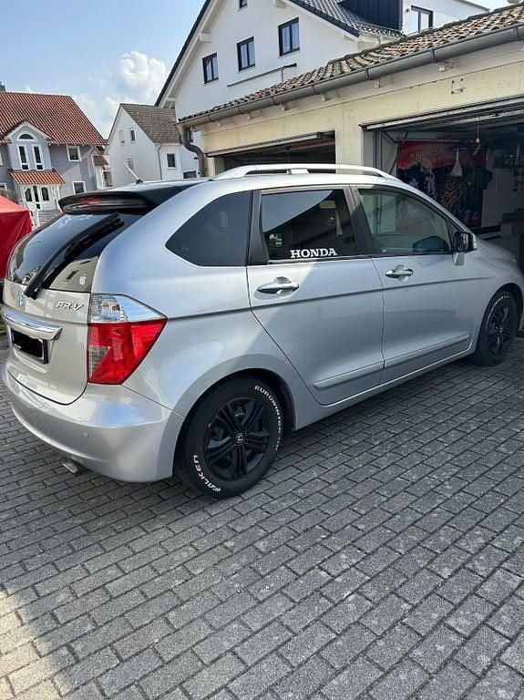 Gebraucht Honda FR-V Executive 150 PS (110 kW) 2004 Silber Van / Kleinbus