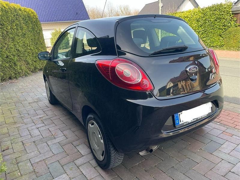 Second-hand Ford Ka 69 CP (50 kW) 2012 Negru Hatchback