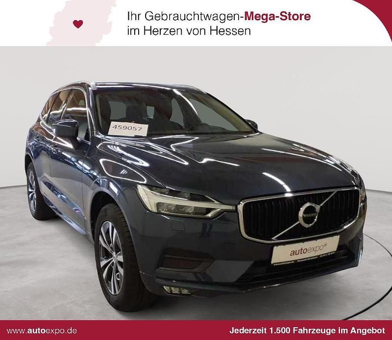 Blau Gebraucht 2020 Volvo XC60 Momentum SUV | 25.589 € (Superpreis) - Bild 1/4