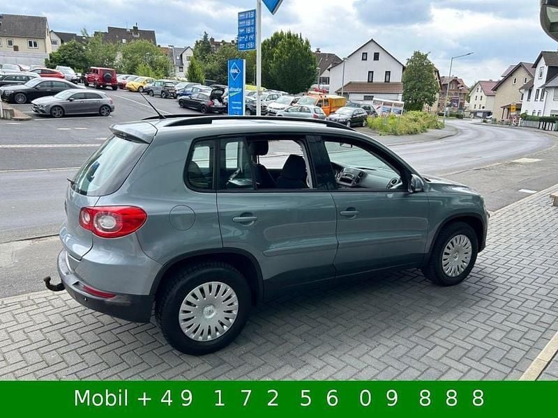 Mountain grey metallic (metallic) Gebraucht 2008 VW Tiguan Track & Field SUV | 4.250 € (Superpreis) - Bild 1/4