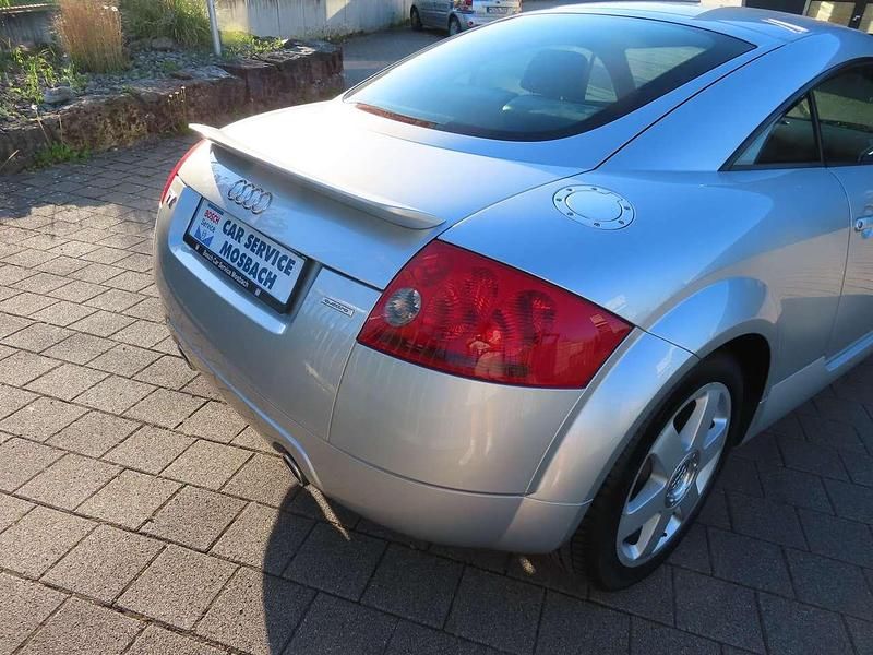 Gebraucht Audi TT 224 PS (164 kW) 1999 Lichtsilber metallic Coupé