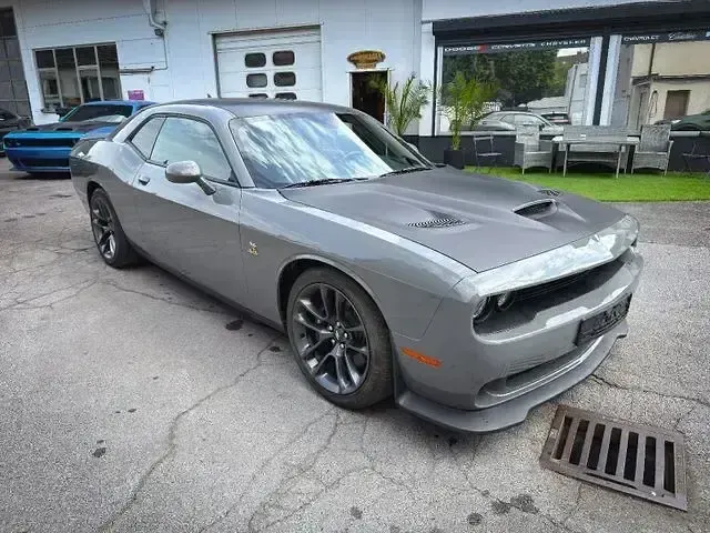 Gebraucht Dodge Challenger 492 PS (361 kW) 2023 Grau Coupé