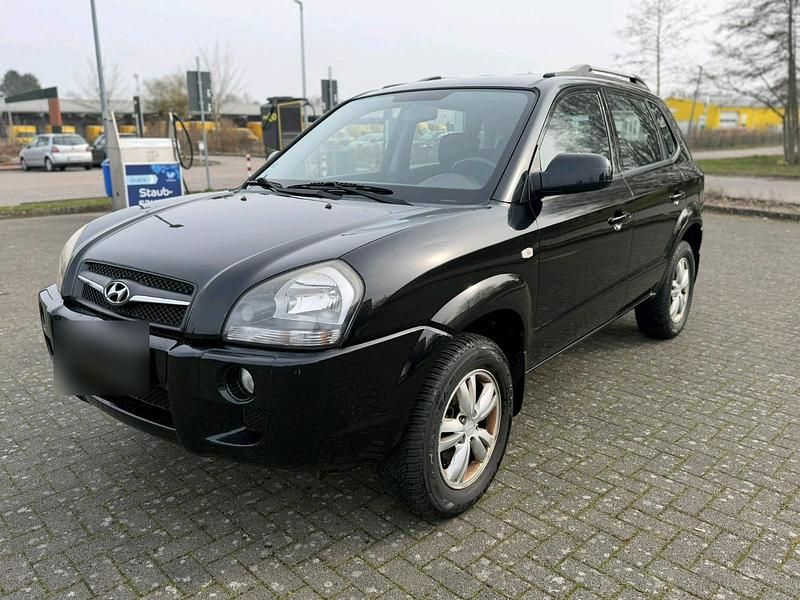 Gebraucht Hyundai Tucson 140 PS (102 kW) 2010 Schwarz SUV