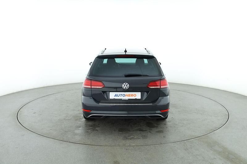 Gebraucht VW Golf VII Join 116 PS (85 kW) 2019 Grau Kombi