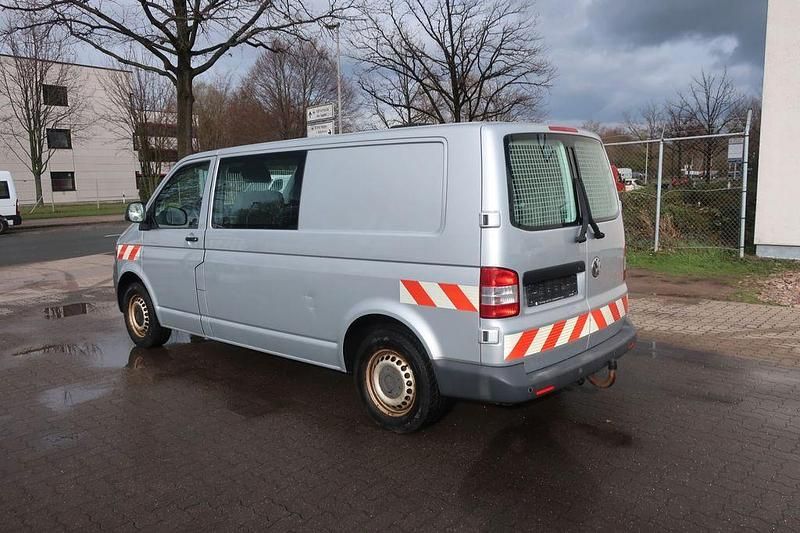 Gebraucht VW T5 140 PS (102 kW) 2011 Silber Van
