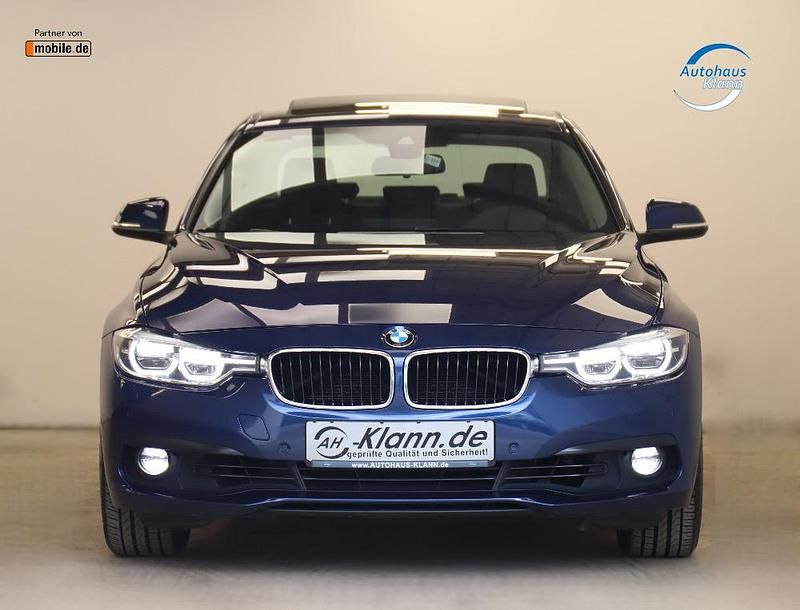Gebraucht BMW 340 Advantage 326 PS (239 kW) 2017 Blau Limousine