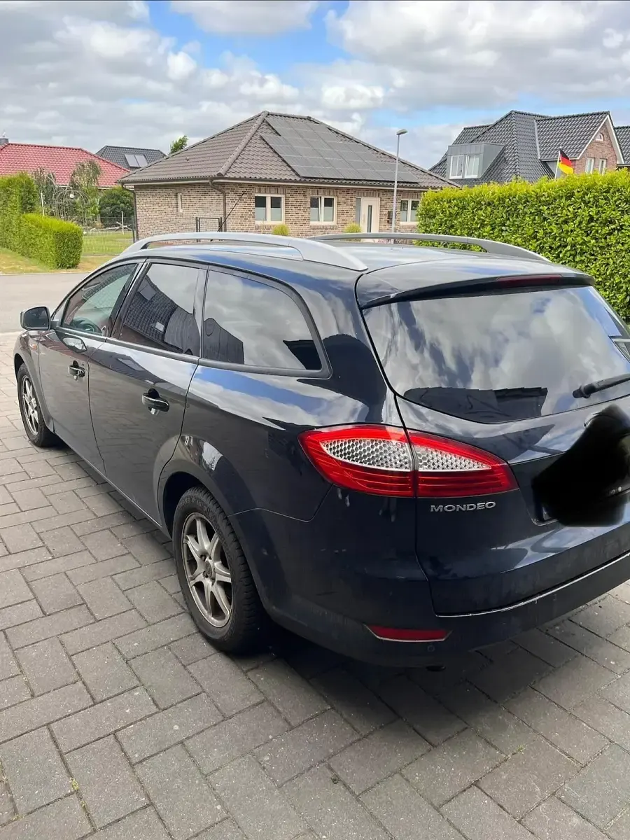 Gebraucht Ford Mondeo 140 PS (102 kW) 2009 Schwarz Kombi