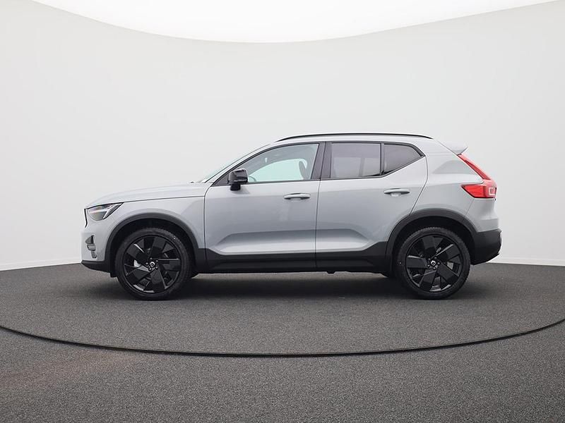 Ny Volvo XC40 Plus 2026 Sort SUV