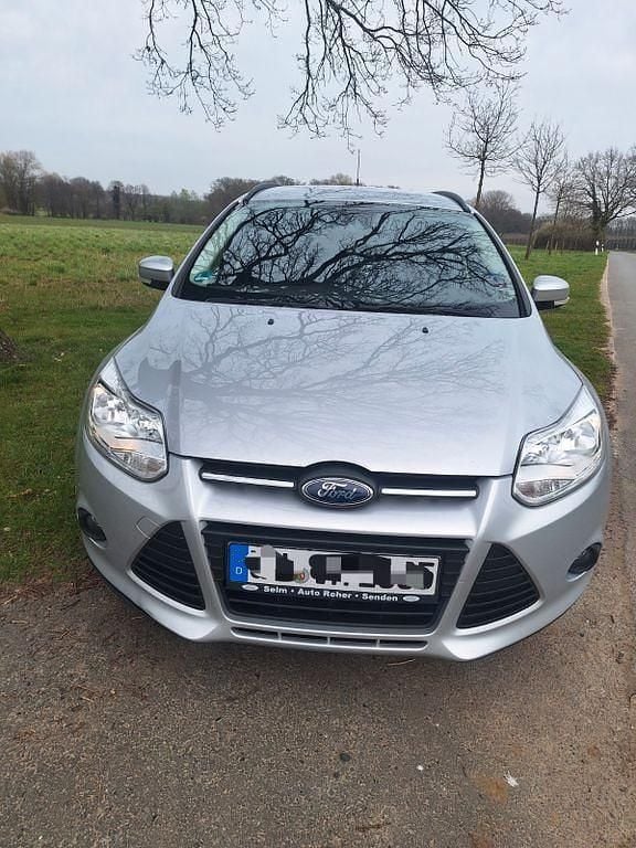 Gebraucht Ford Focus SYNC Edition 116 PS (85 kW) 2013 Silber Limousine
