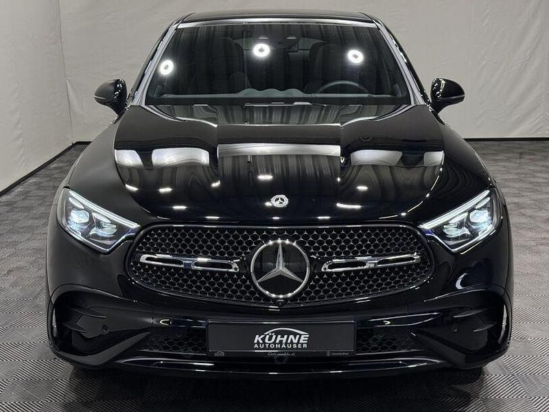 Gebraucht Mercedes GLC300 AMG 269 PS (197 kW) 2024 Schwarz, Coupé