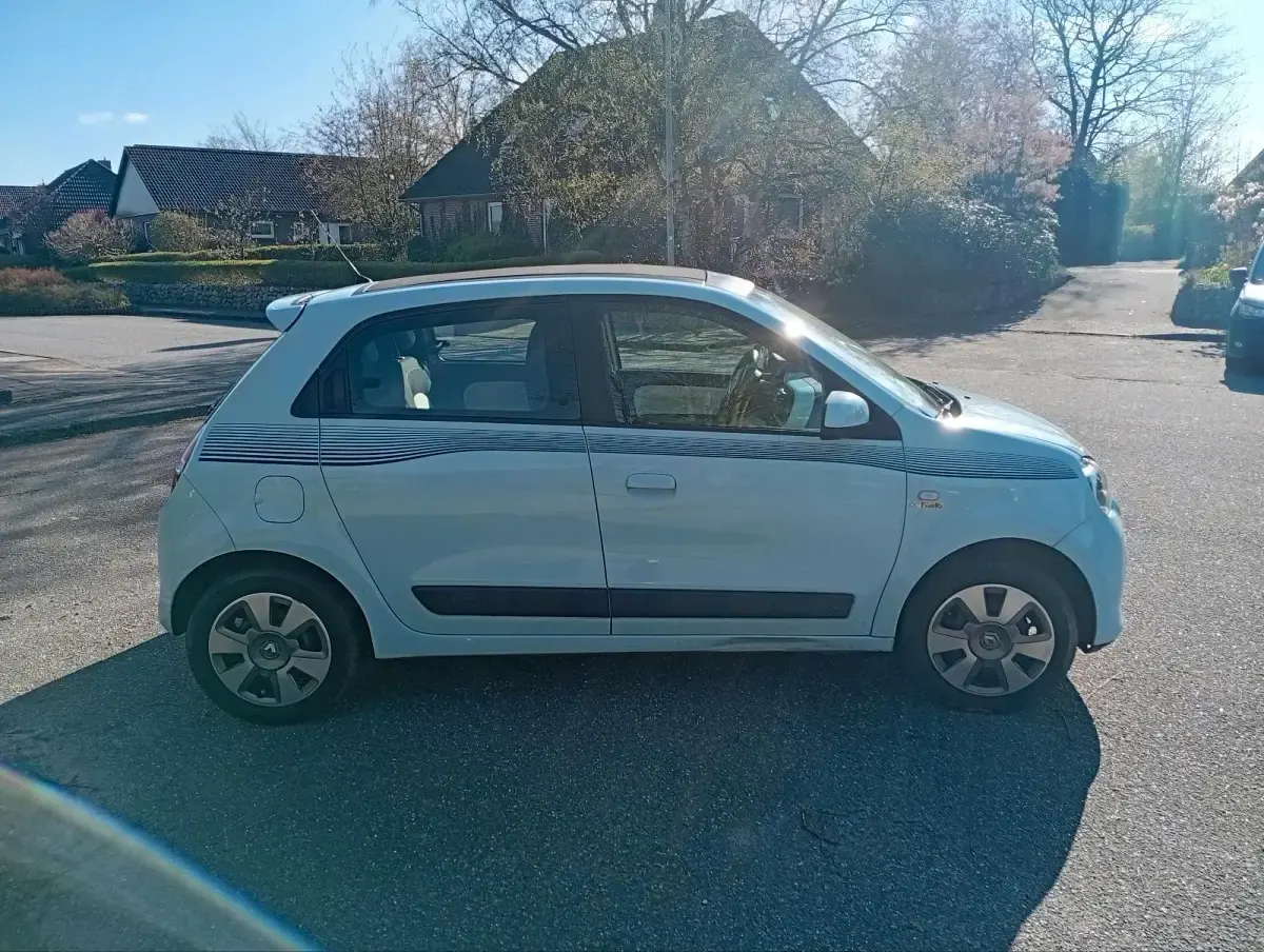 Usata Renault Twingo 71 CV (52 kW) 2014 Blu Utilitaria