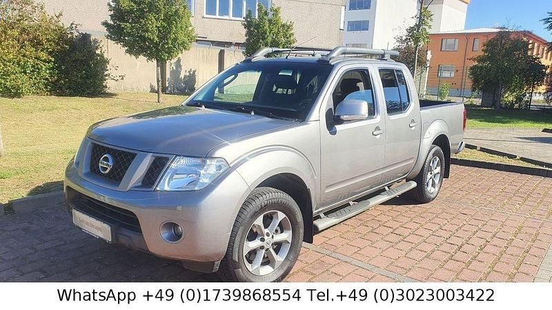 Gebraucht Nissan Navara Platinum 190 PS (139 kW) 2015 Grau Pickup