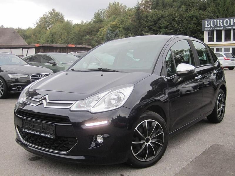 Gebraucht Citroën C3 SELECTION 68 PS (50 kW) 2014 Blau Kleinwagen